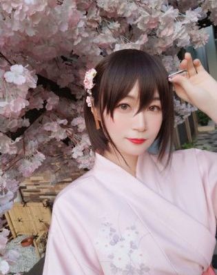 在黑暗中相拥电视剧