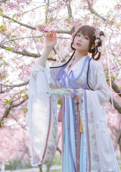 村暖花开